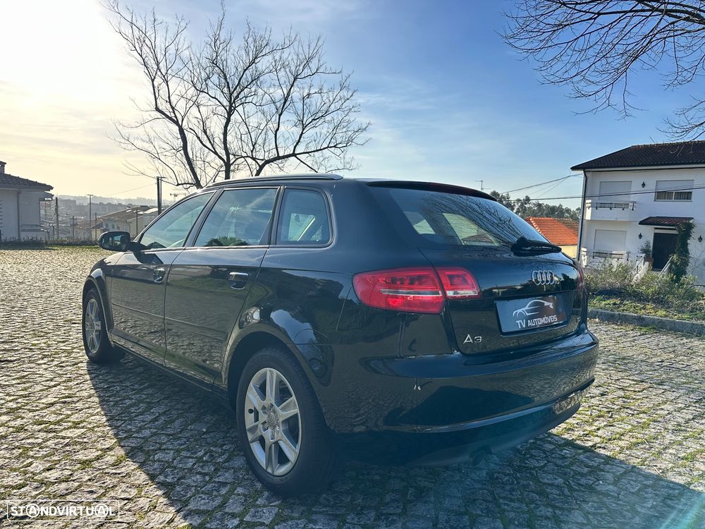 Audi A3 Sportback 1.6 TDI Attraction - 4