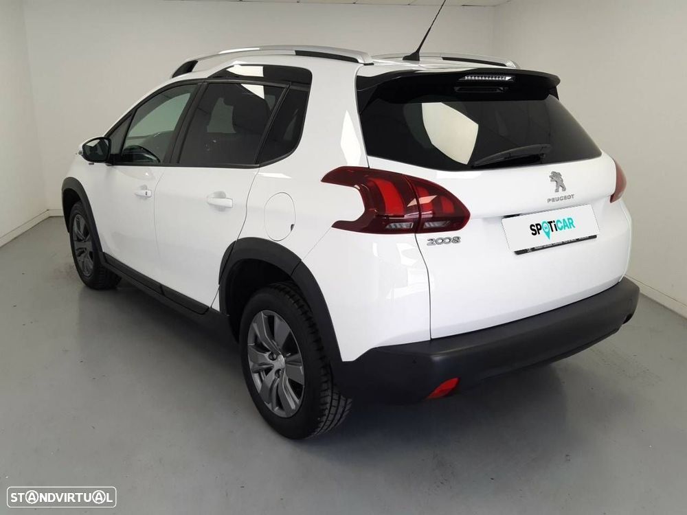 Peugeot 2008 1.2 PureTech Signature - 5