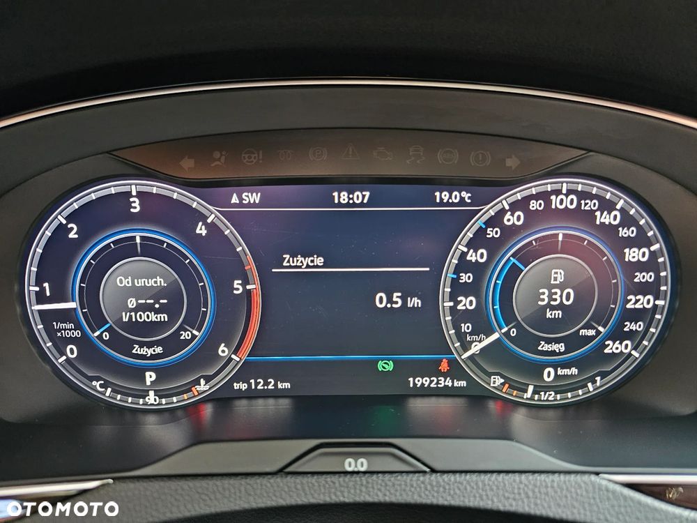 Volkswagen Passat 2.0 TDI BMT Comfortline DSG - 18