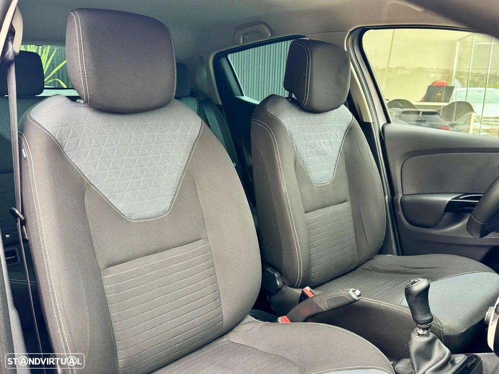 Renault Clio 0.9 TCE Dynamique S - 9