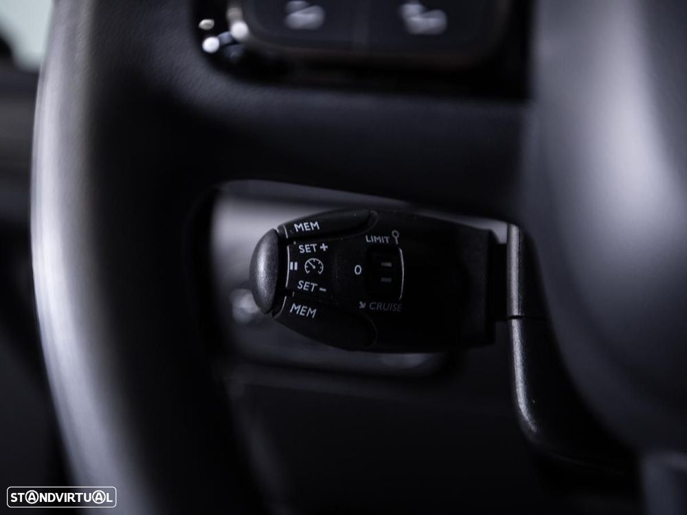 Citroën C3 1.2 PureTech C-Series - 14