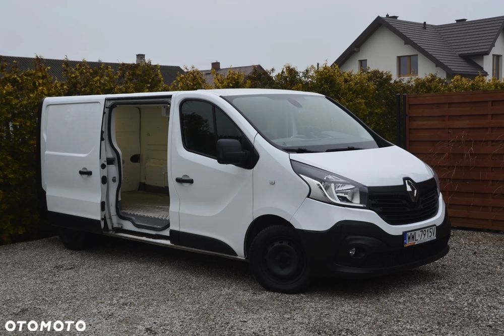 Renault Trafic - 1