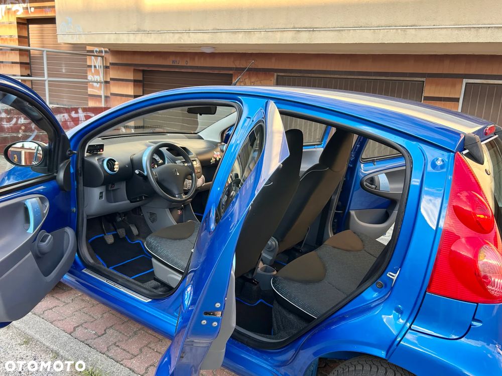 Peugeot 107 1.0 Urban Move - 10