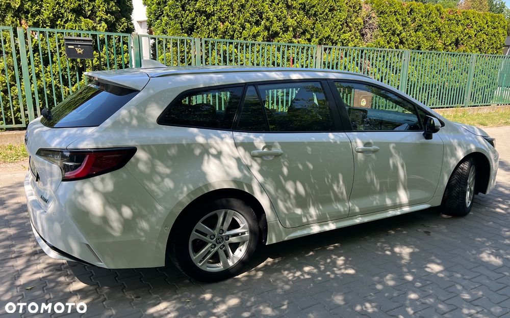Toyota Corolla 1.8 Hybrid GPF Comfort - 4