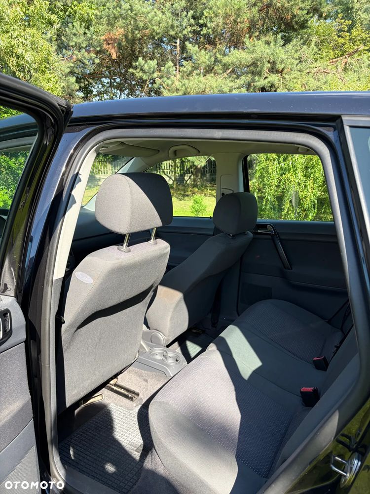 Volkswagen Polo - 16