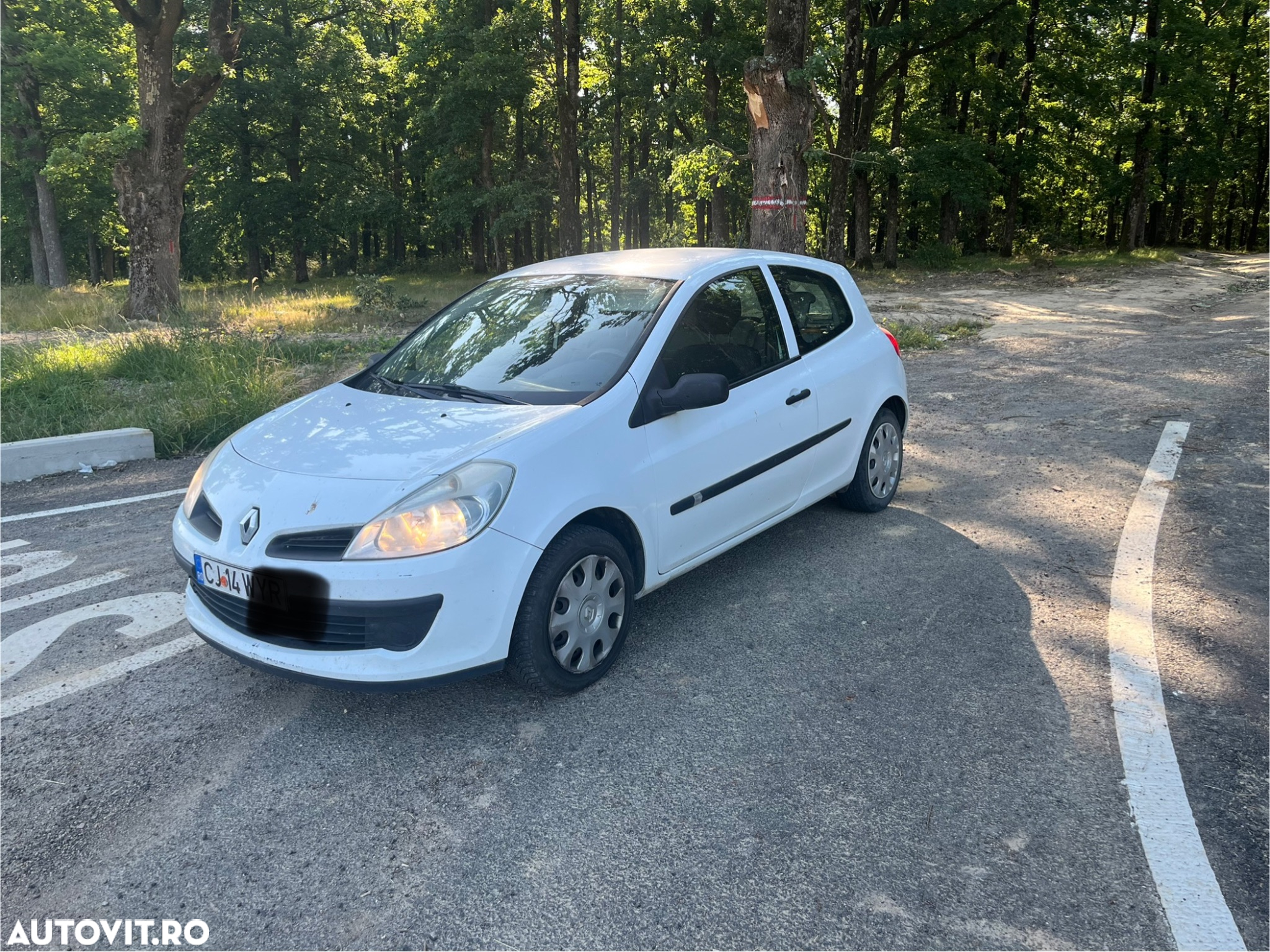 Renault Clio 1.5 dCi Authentique - 19
