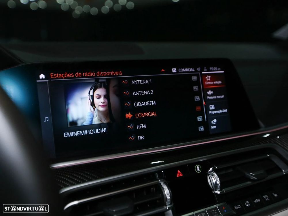 BMW X6 M50i Pack 50 anos - 35