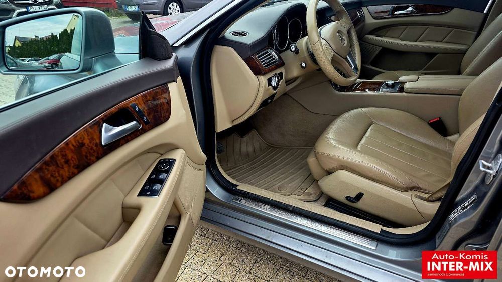 Mercedes-Benz CLS - 26