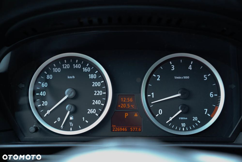 BMW Seria 5 - 15