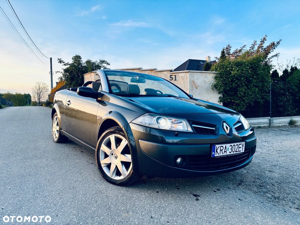 Renault Megane 2.0 16V Privilege - 1