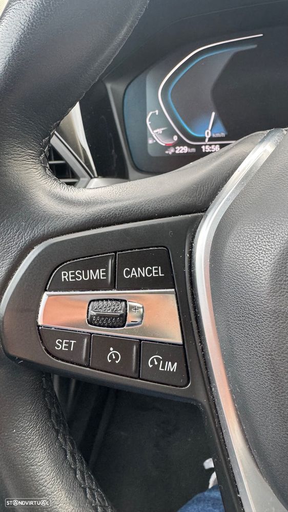 BMW 330 e Corporate Edition Auto - 30