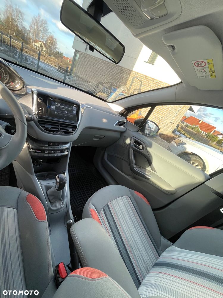 Peugeot 208 1.2 VTi Active - 5