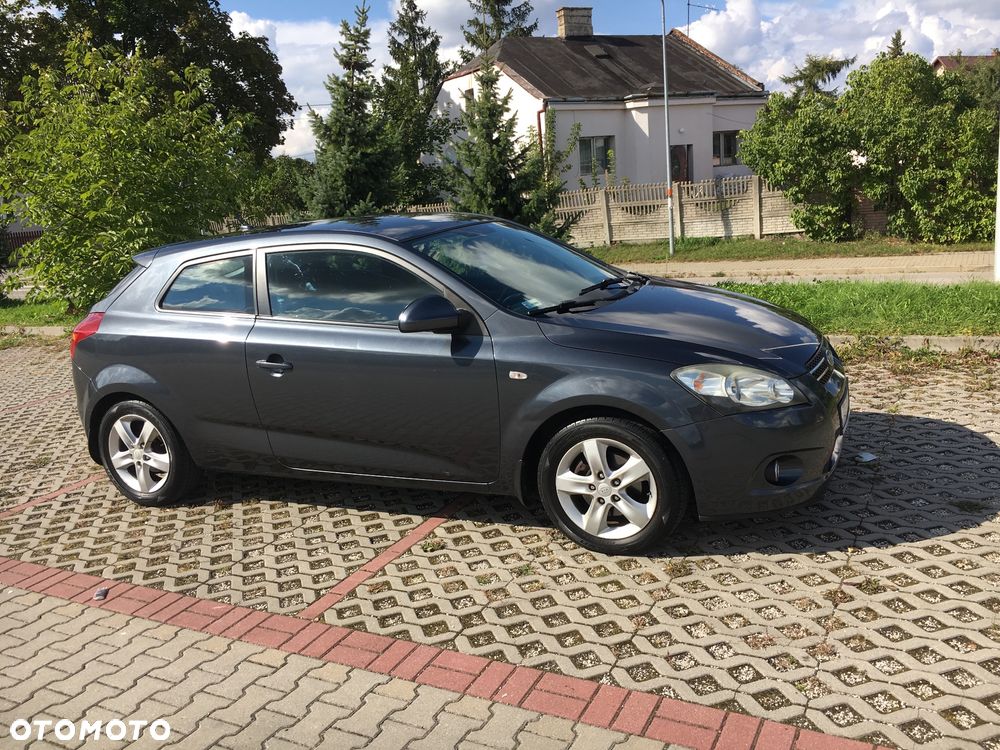 Kia Ceed 1.6 Crdi Optimum - 1