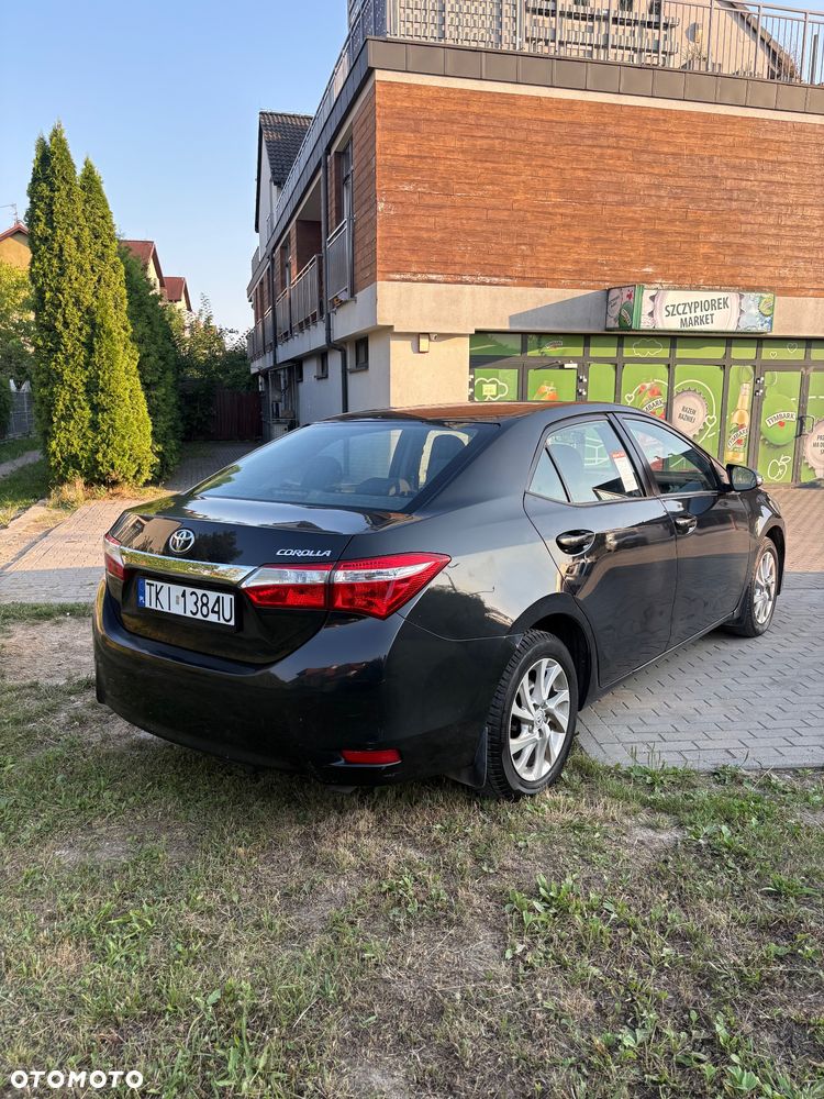 Toyota Corolla 1.6 Active - 5