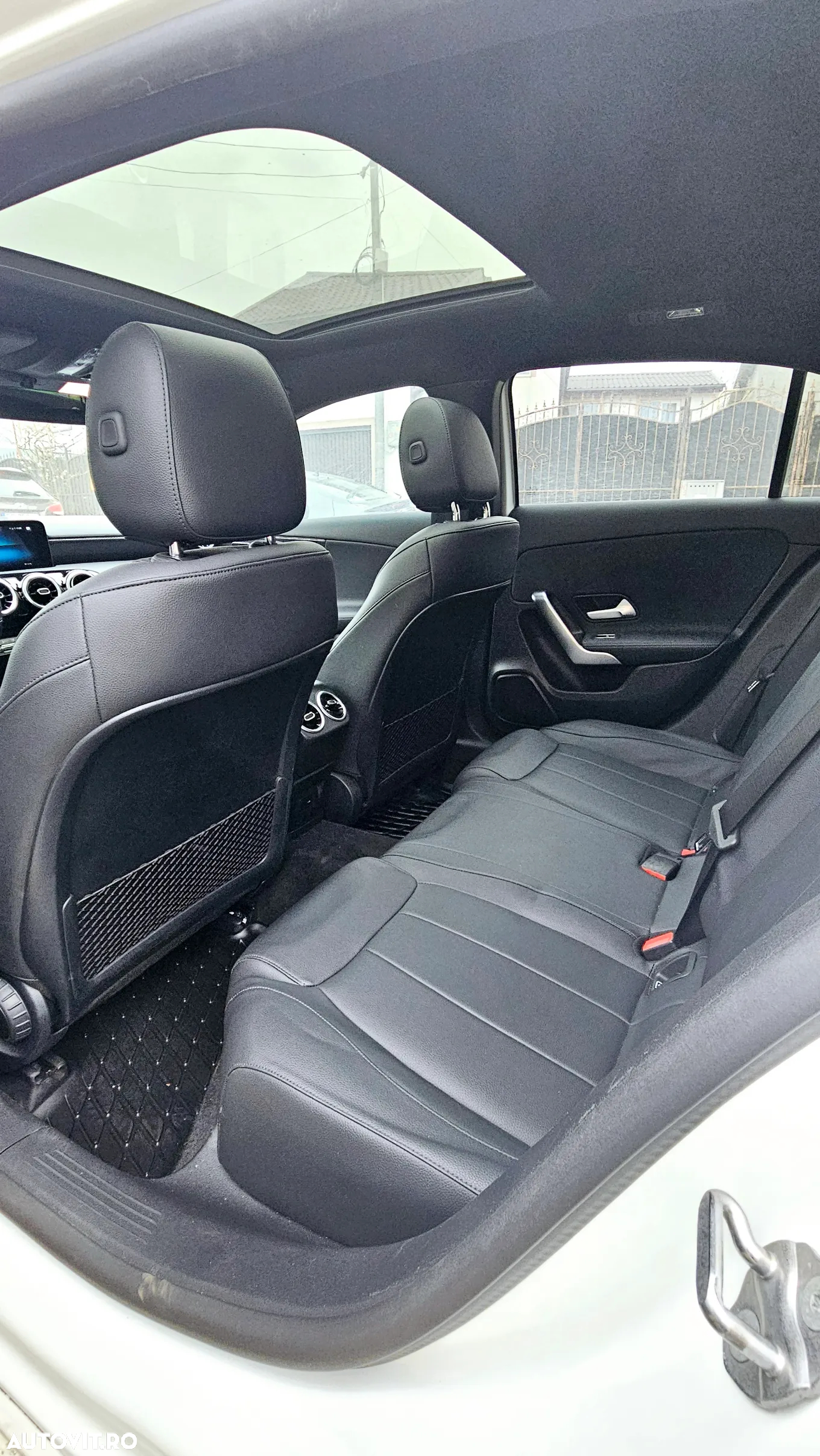 Mercedes-Benz A 180 d 8G-DCT Progressive - 11