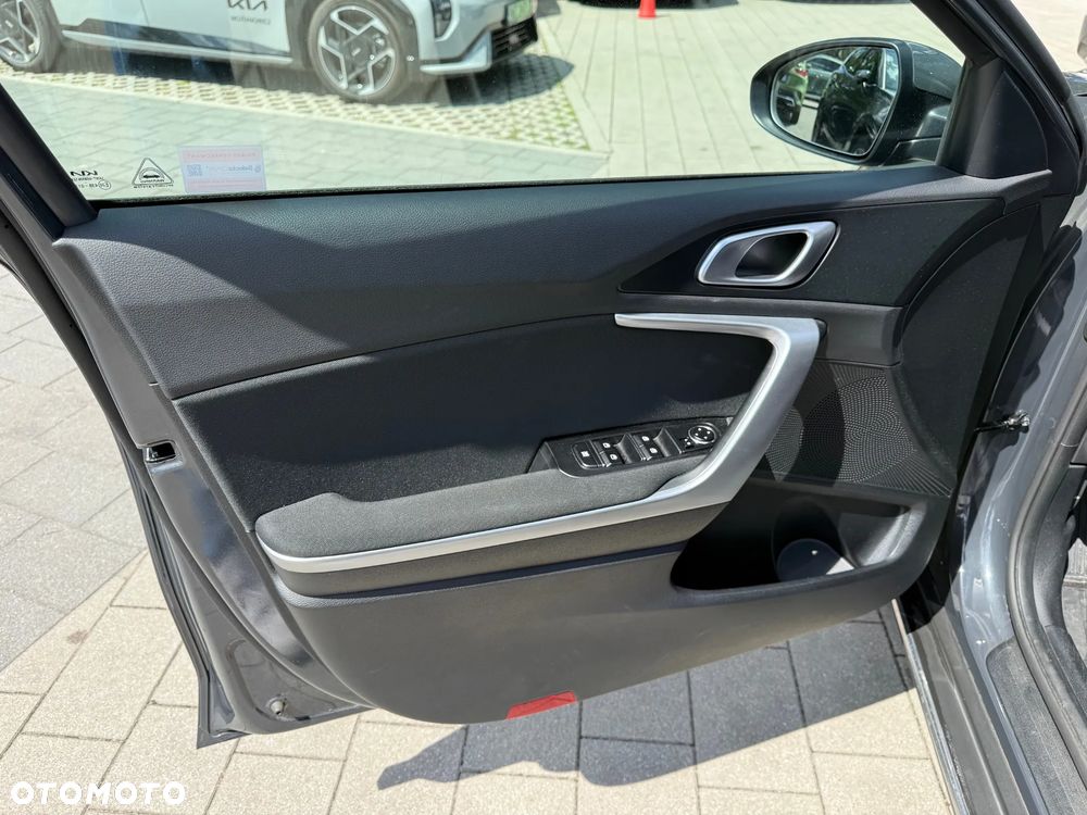 Kia XCeed 1.5 T-GDI M DCT - 14