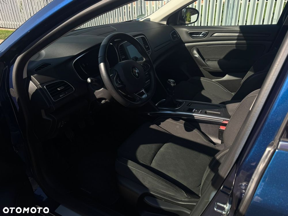 Renault Megane - 11