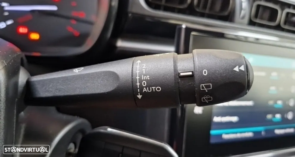 Citroën C3 1.2 PureTech Shine - 18