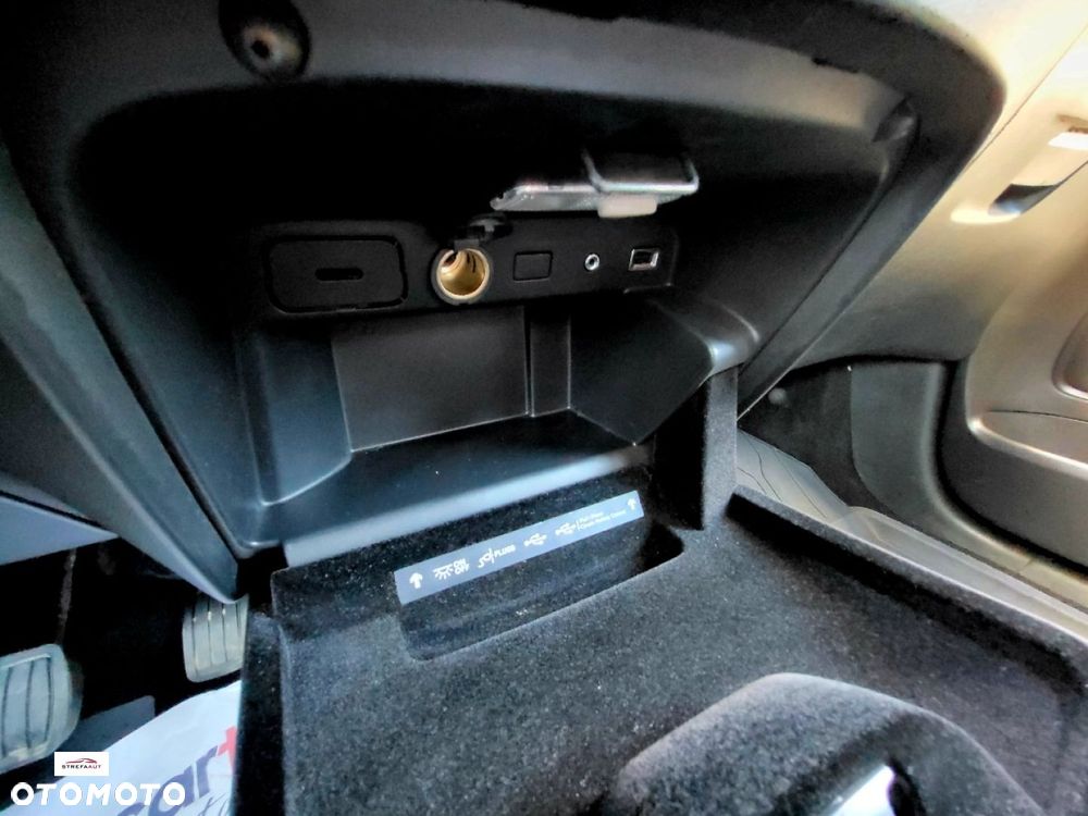 Citroën C4 Grand Picasso - 16