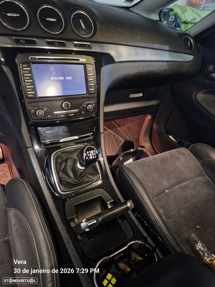 Ford S-Max 2.0 TDCi Titanium 7L - 8