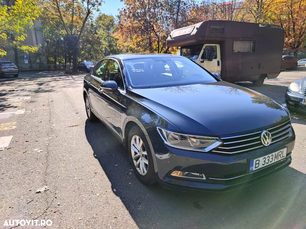 Volkswagen Passat 2.0 TDI Trendline - 2
