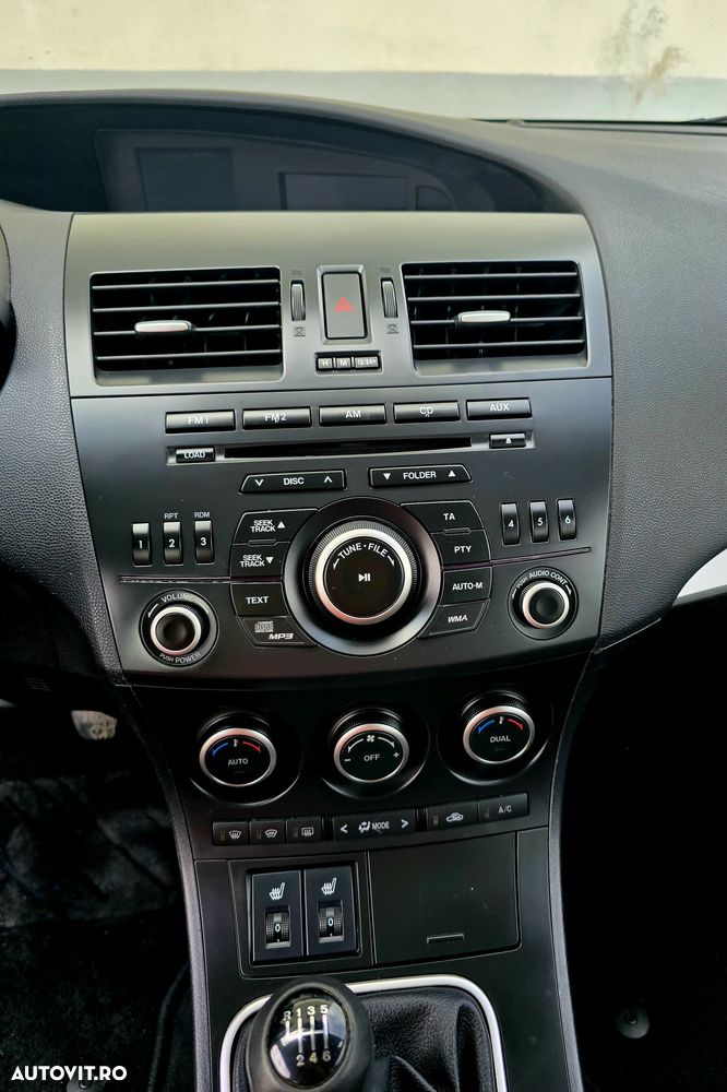 Mazda 3 - 24