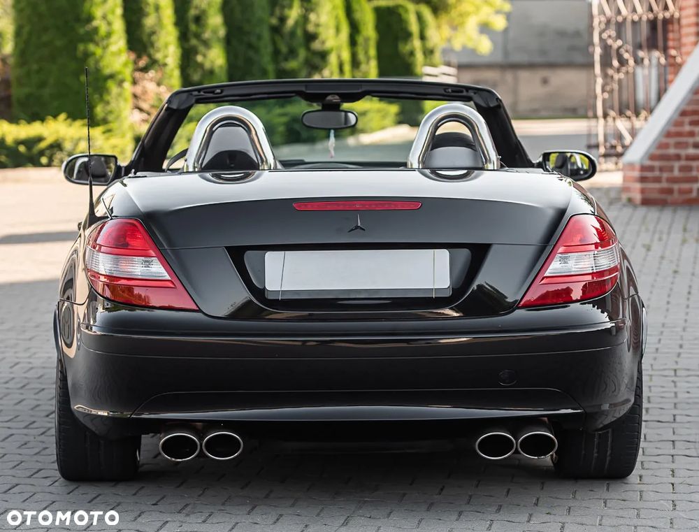 Mercedes-Benz SLK 350 Sport Edition - 11
