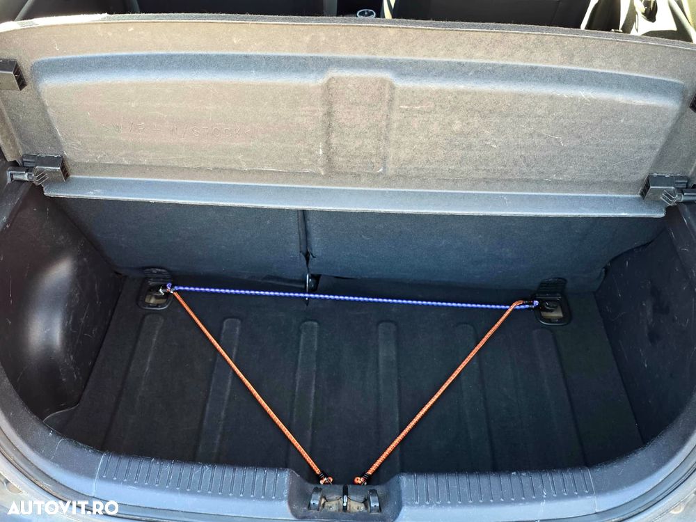 Hyundai i10 1.1 SOHC 5DR GL CLASSIC - 20