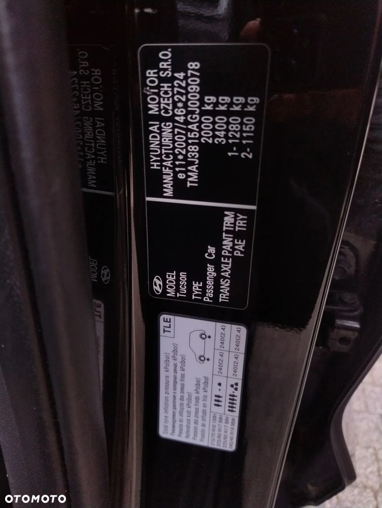 Hyundai Tucson blue 1.7 CRDi 2WD Advantage - 39