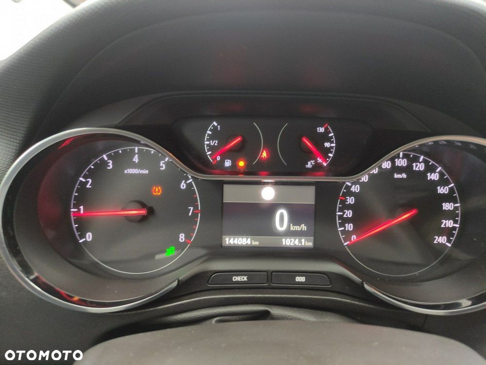 Opel Crossland X - 25