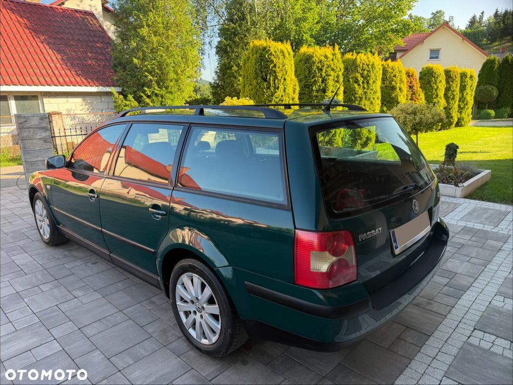 Volkswagen Passat 2.0 Basis - 23