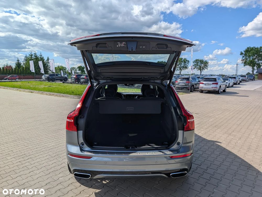Volvo XC 60 D4 R-Design - 39