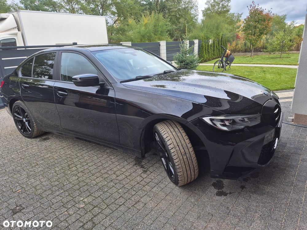 BMW Seria 3 330e M Sport - 2