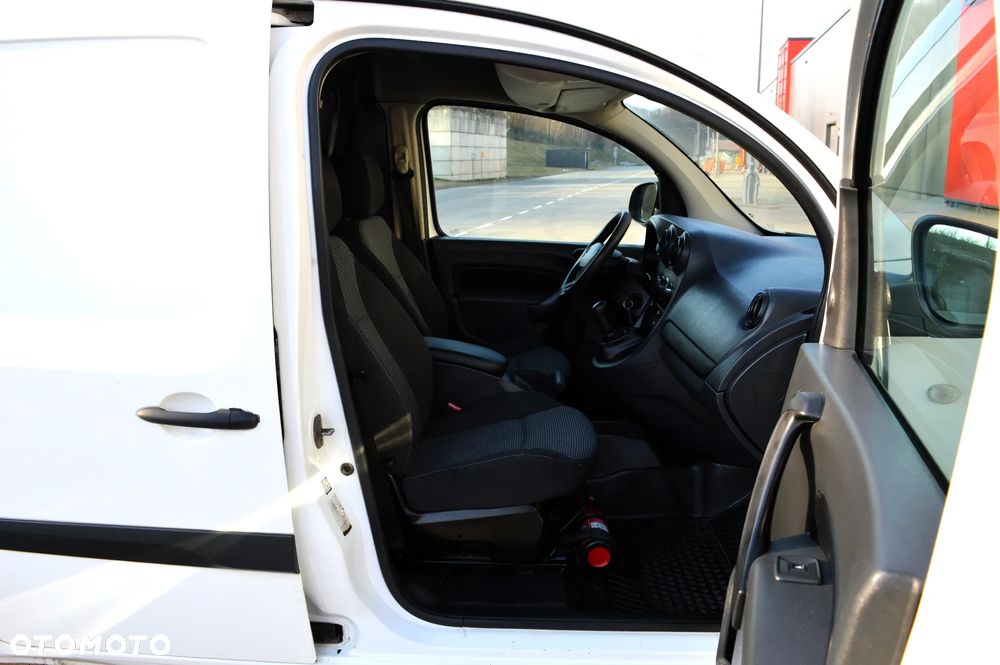 Mercedes-Benz Citan Kombi 415.703 - 9