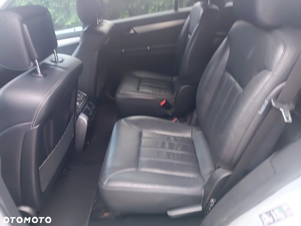 Mercedes-Benz Klasa R 500 4Matic 7G-TRONIC - 13