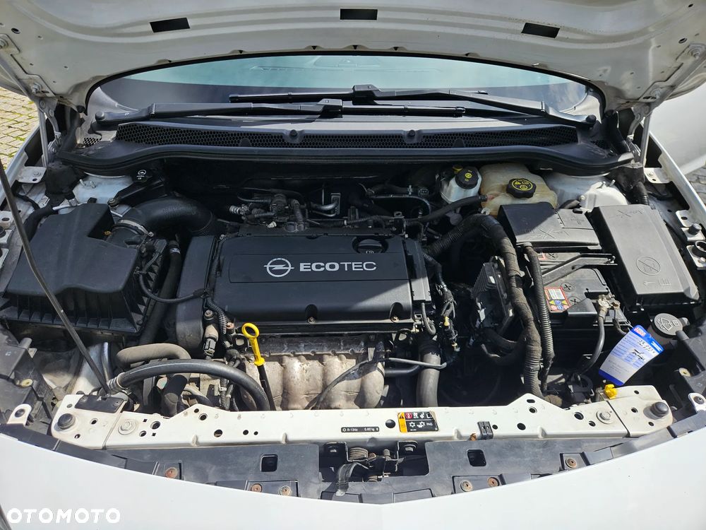 Opel Astra 1.6 Style - 13