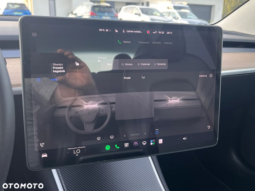 Tesla Model 3 Langstreckenbatterie Allradantrieb Dual Motor Performance - 22