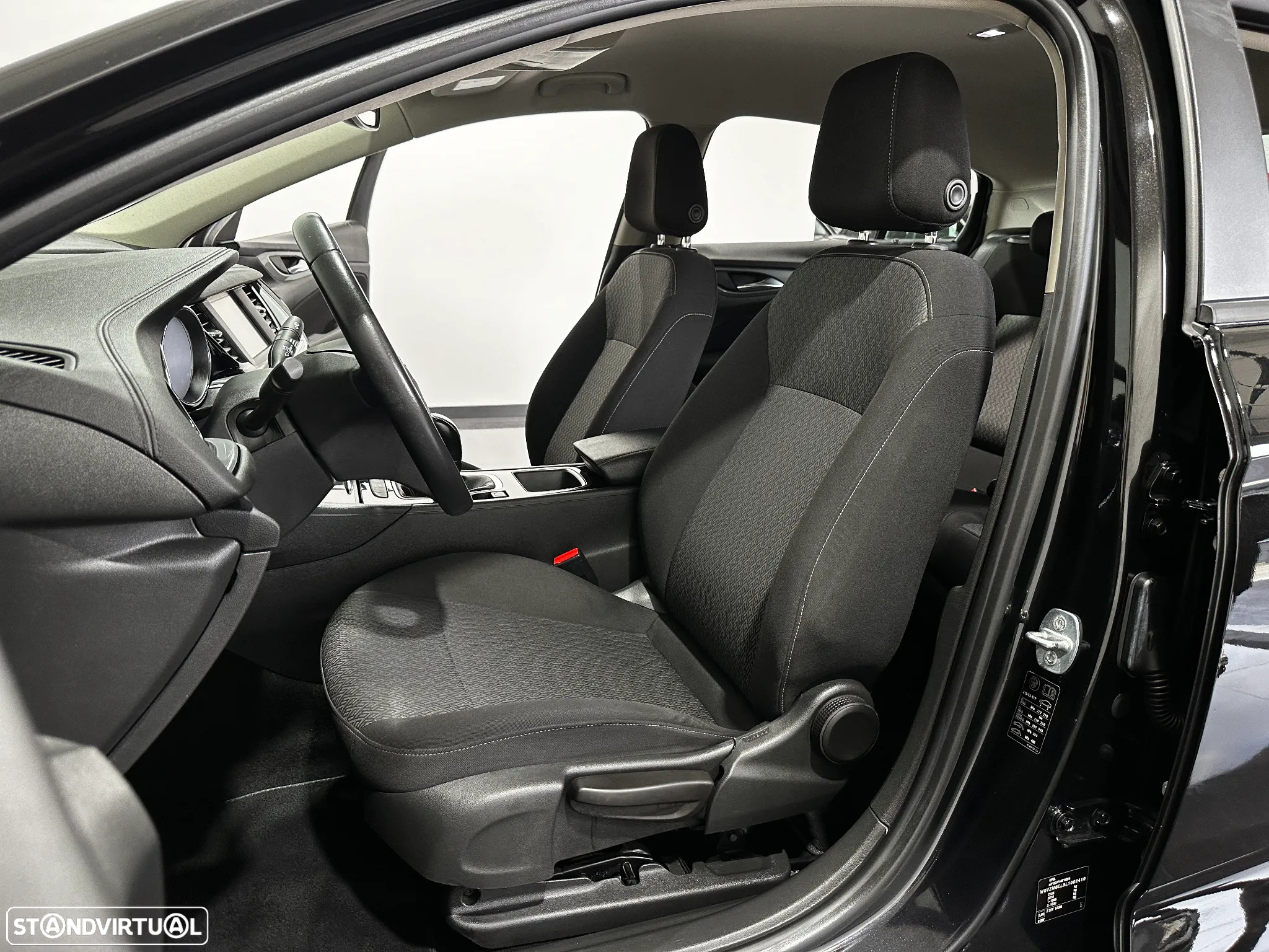 Opel Insignia Grand Sport 1.6 CDTi Business Edition - 6