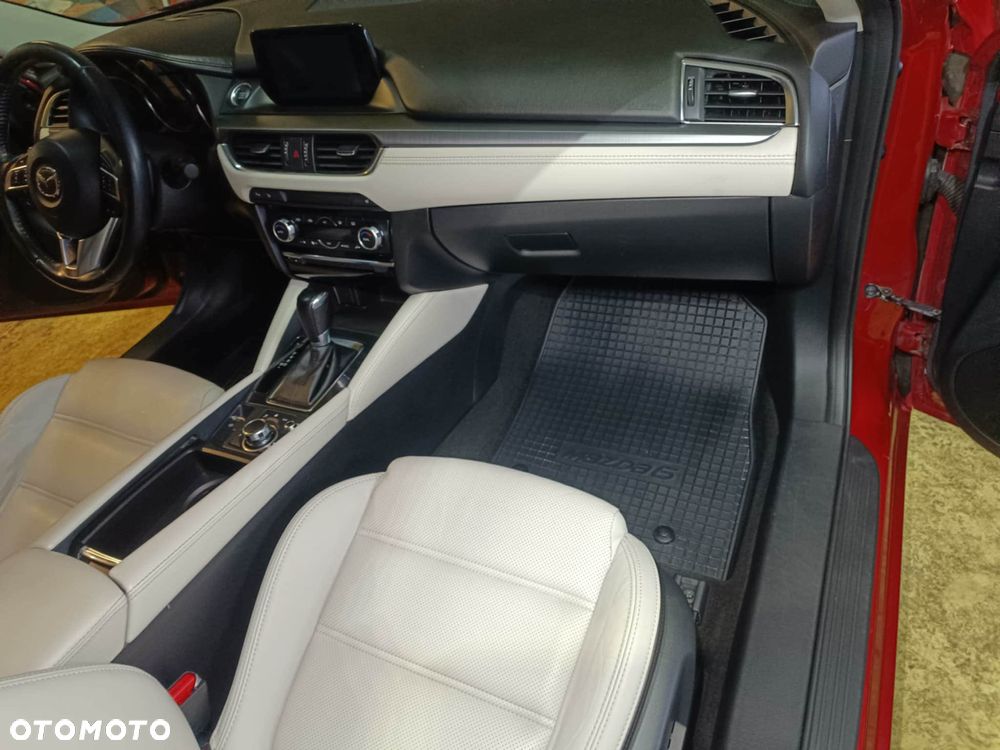 Mazda 6 - 14