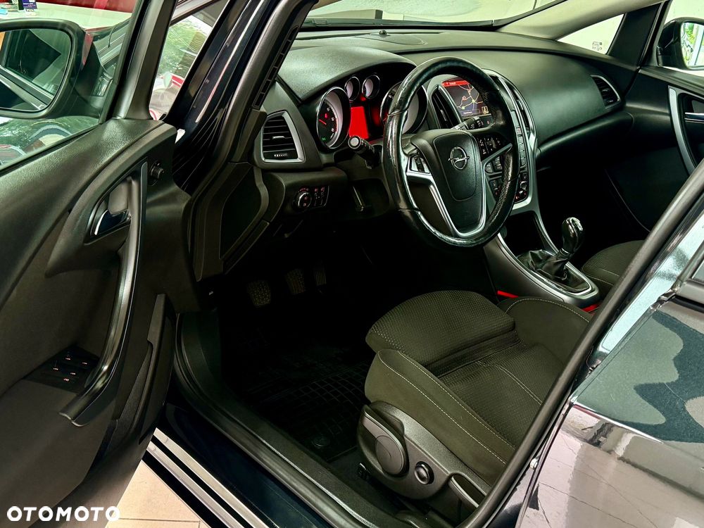 Opel Astra - 28