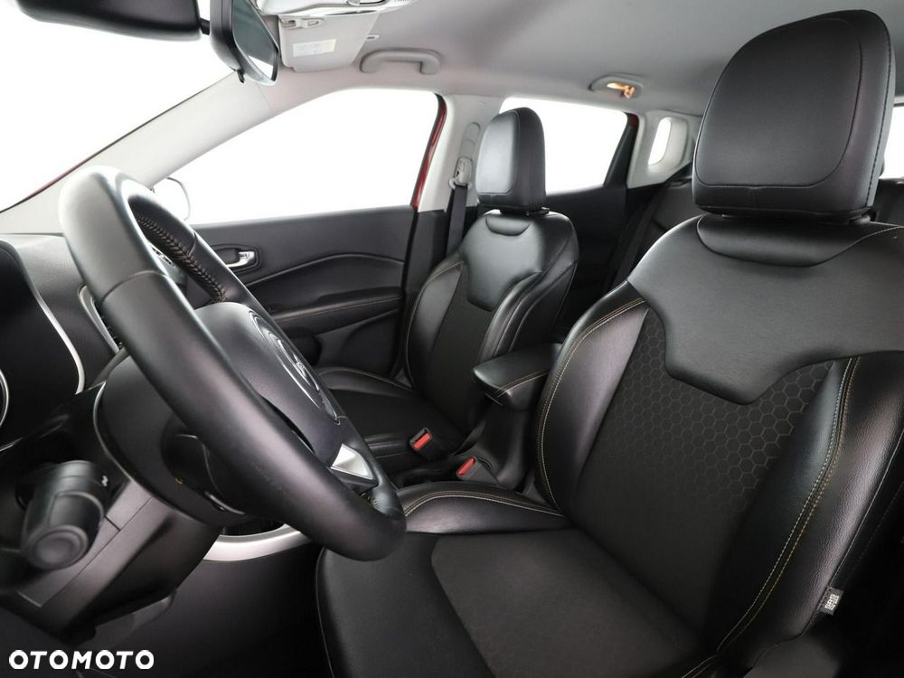 Jeep Compass 1.4 TMair Longitude FWD S&S - 14