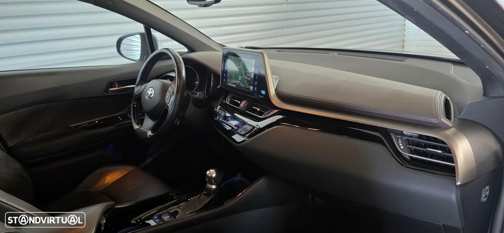 Toyota C-HR 1.8 Hybrid Exclusive+P.Luxury - 17