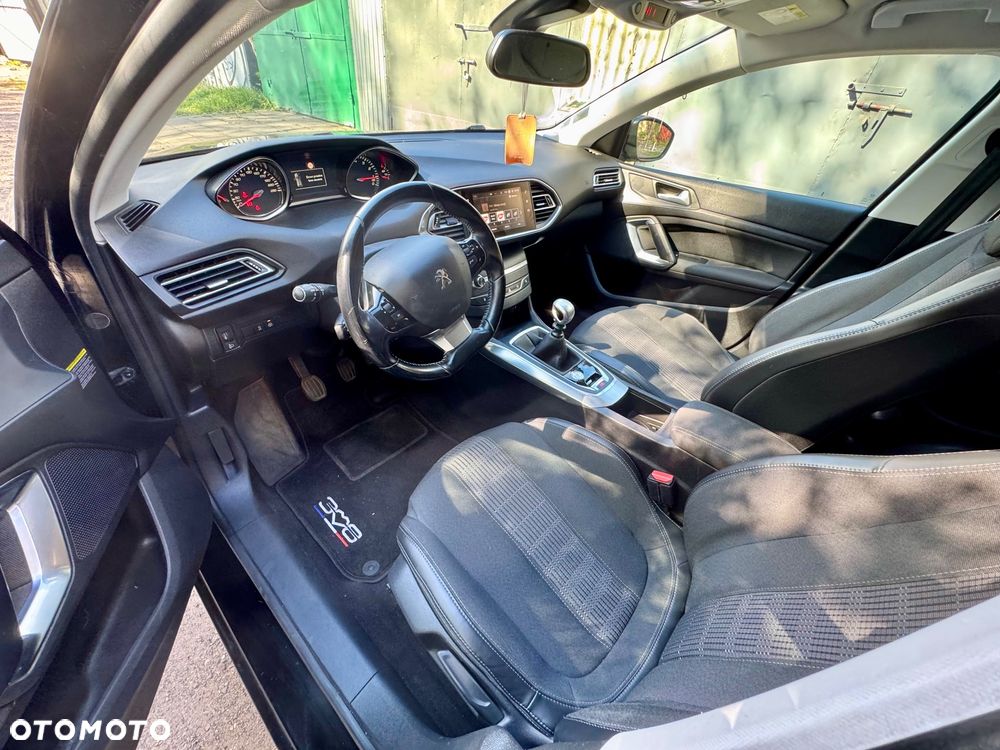 Peugeot 308 130 e-THP Stop & Start Allure - 7