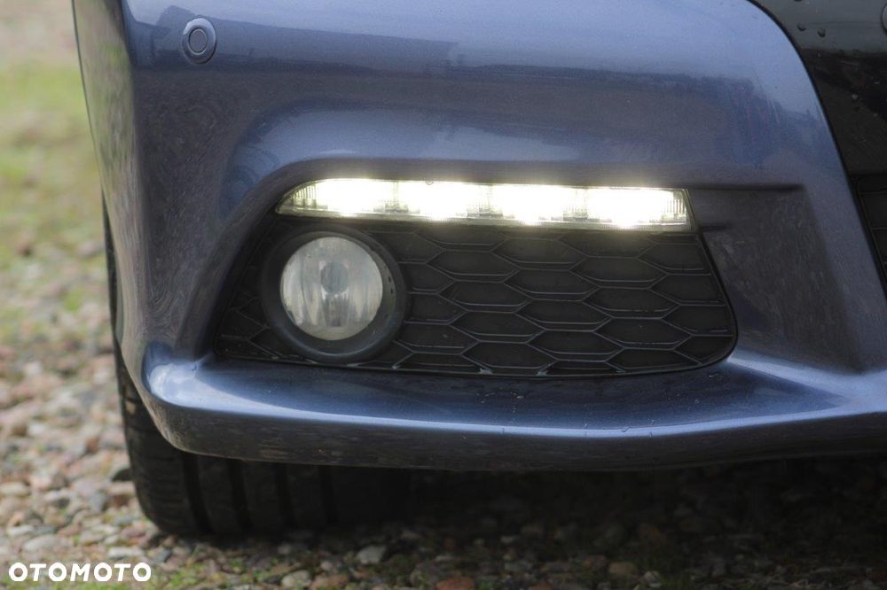 Honda Civic 1.8 i-VTEC Automatik Executive - 36
