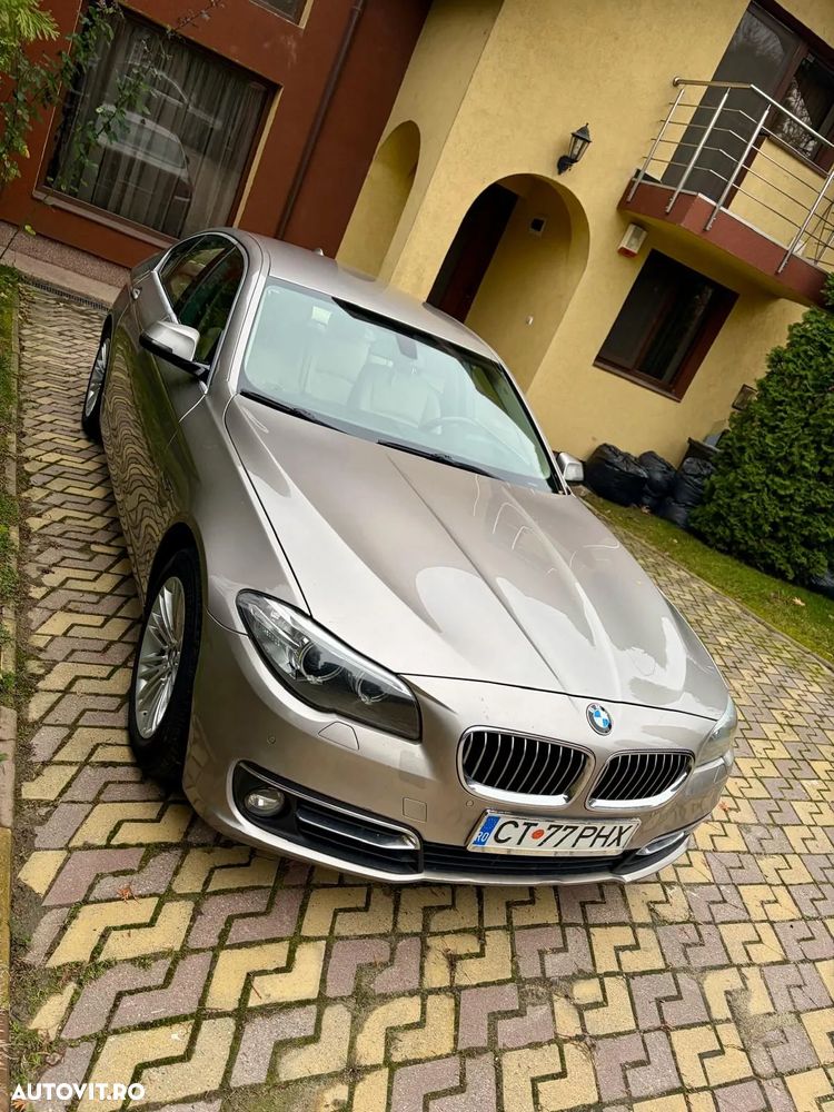 BMW Seria 5 520d Aut. Luxury Line - 17