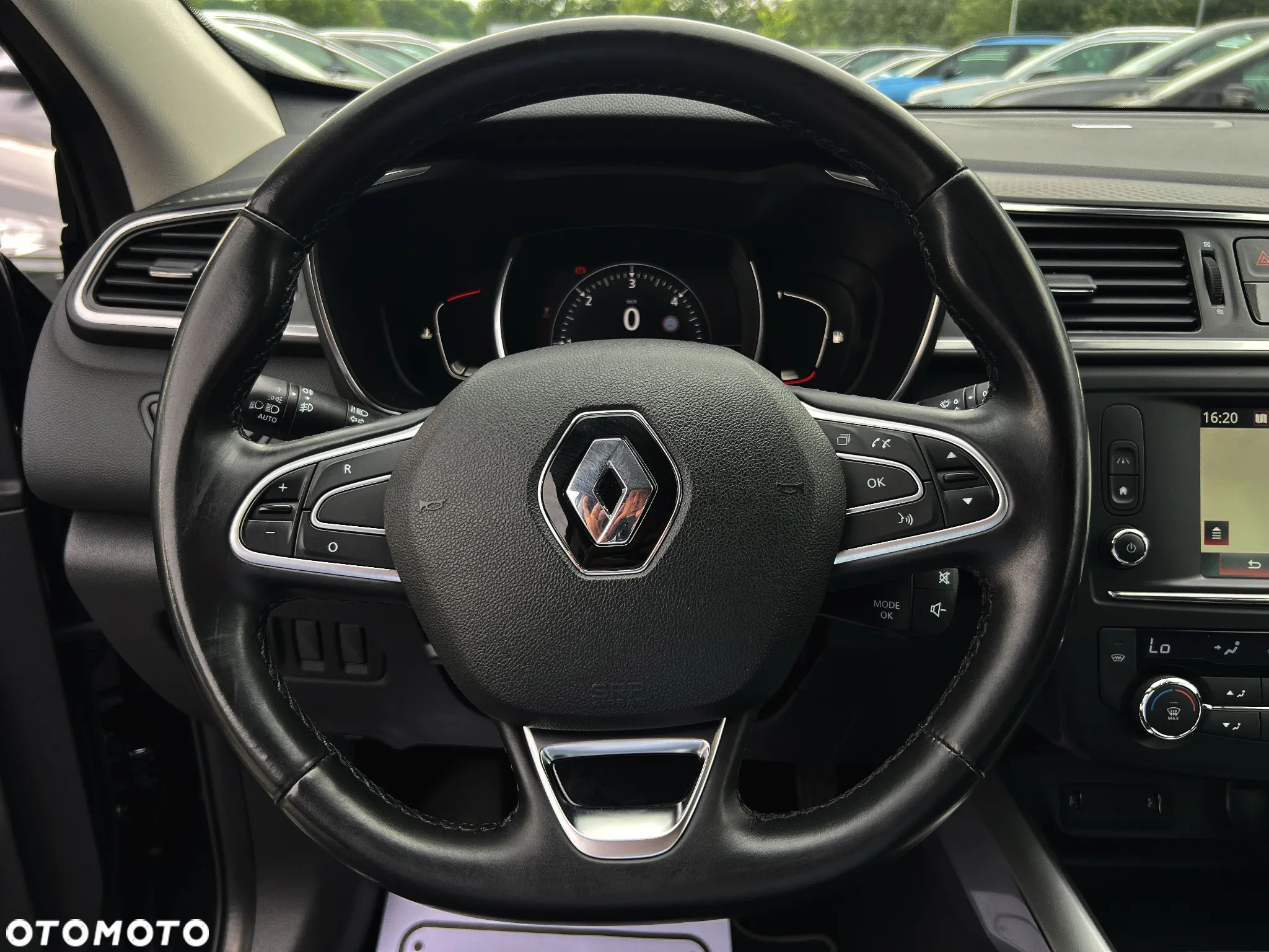 Renault Kadjar Energy dCi 130 Bose Edition - 28