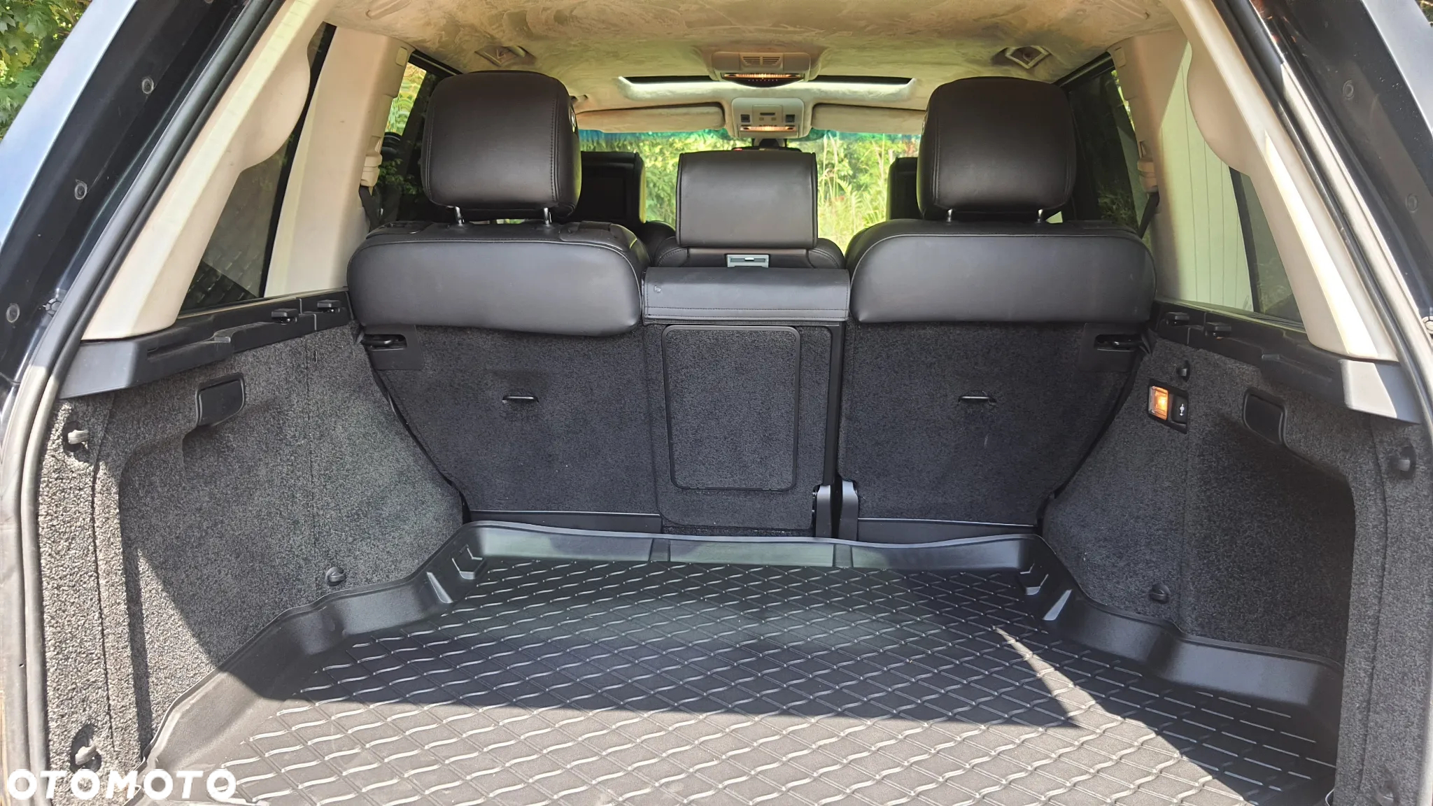 Land Rover Range Rover - 21