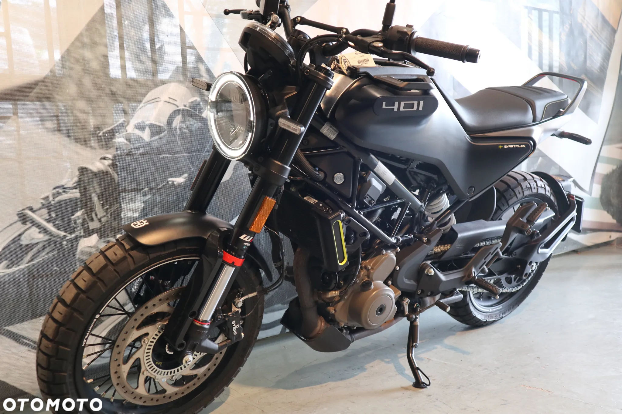 Husqvarna Svartpilen - 3