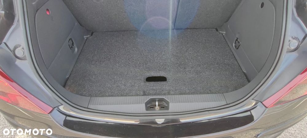 Opel Corsa 1.2 16V Sport - 13