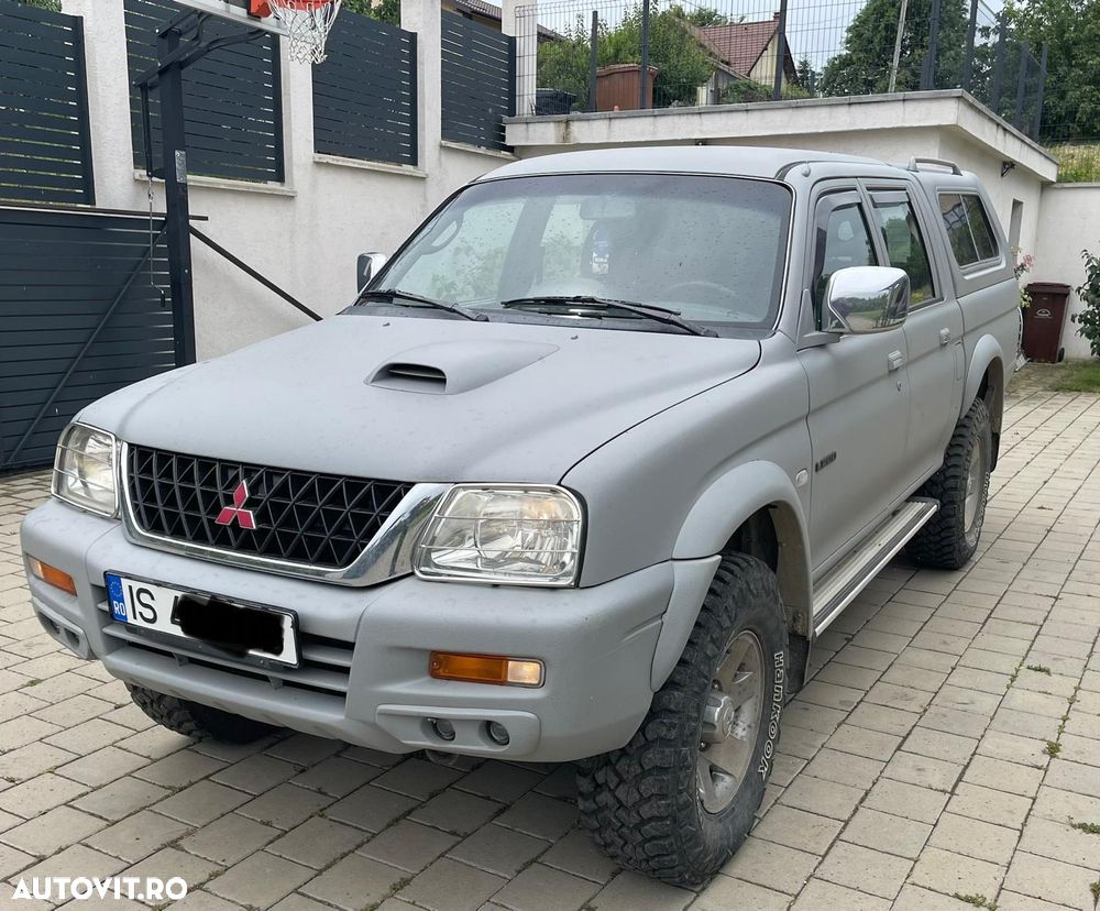 Mitsubishi L200 - 1